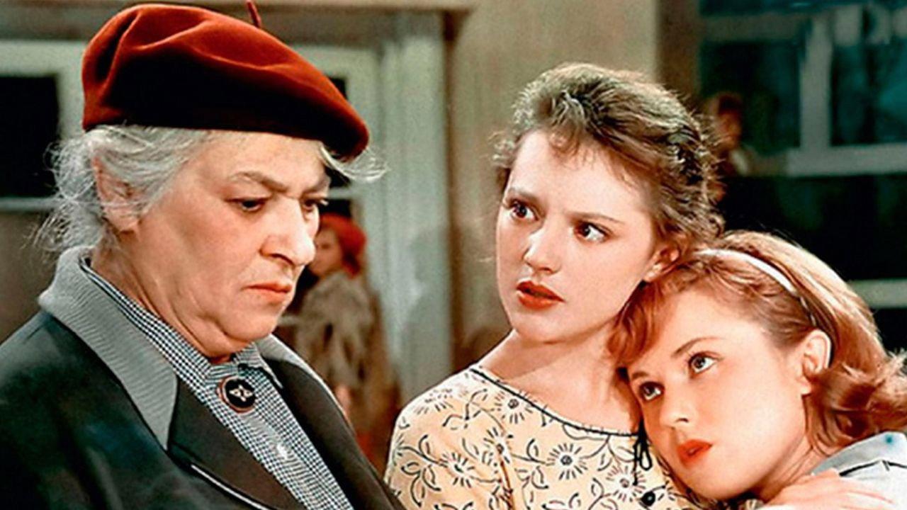 Be Careful, Grandma! 1961 movie scene