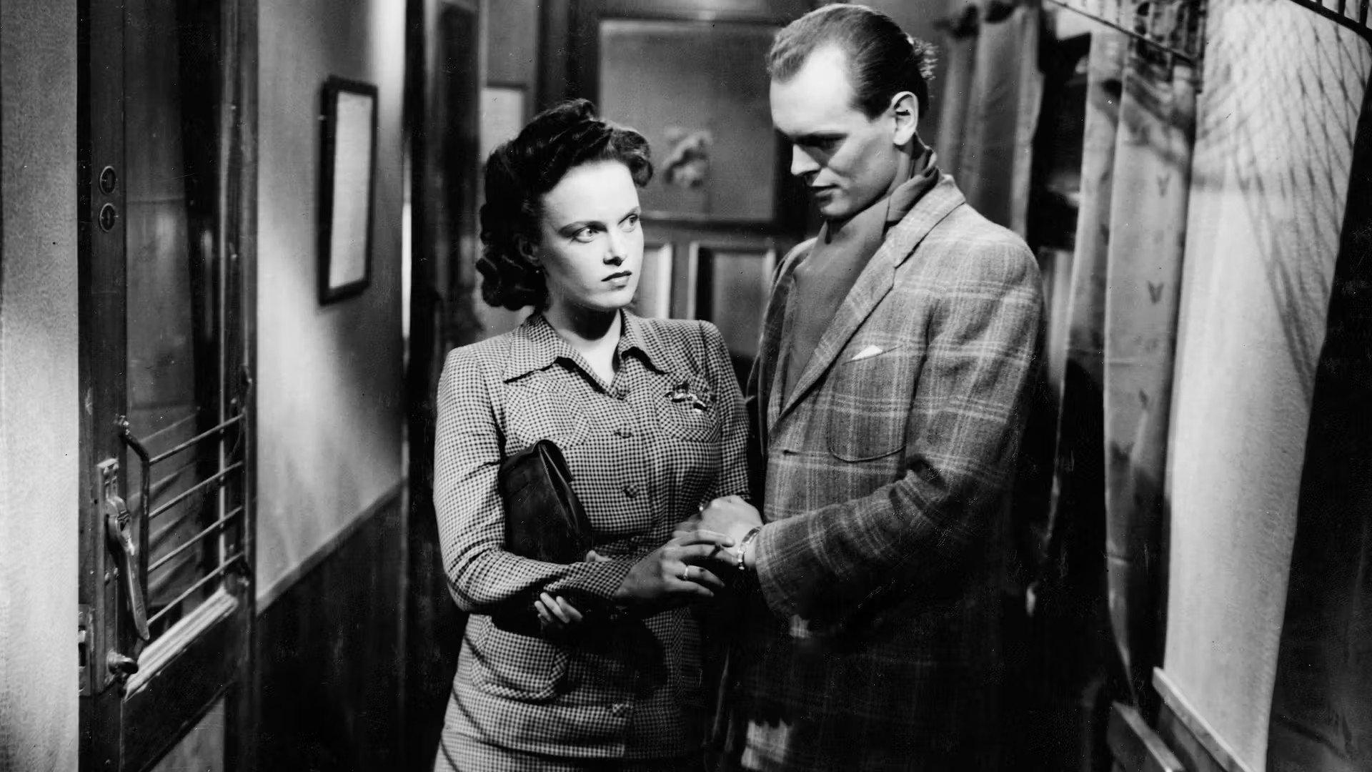 Pikajuna pohjoiseen 1947 movie scene