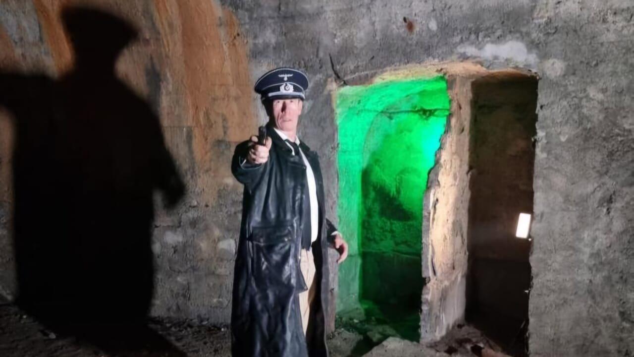 Der Doktor - L'ombra della morte 2024 movie scene