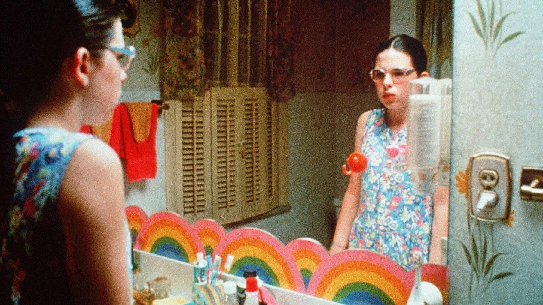 Welcome to the Dollhouse 1996 movie scene