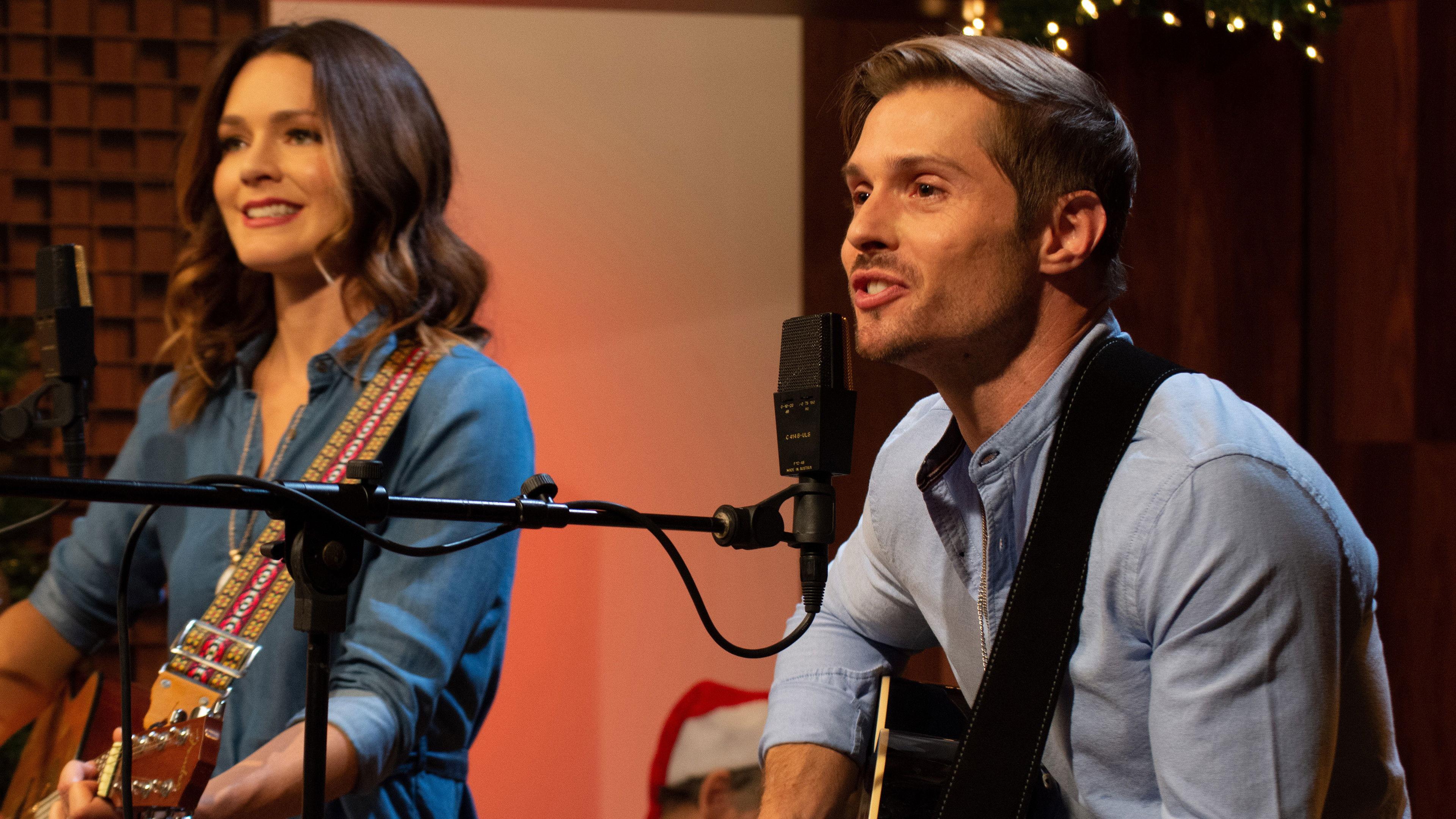 Country Christmas Album 2018 movie scene