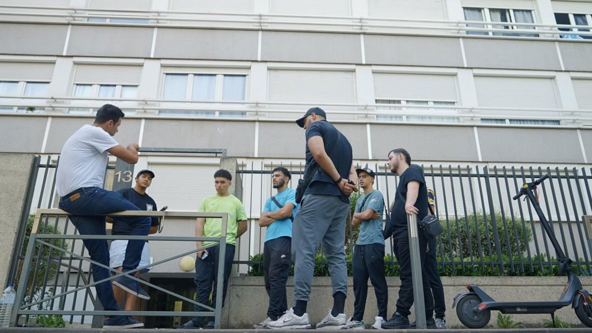 On n'est pas des racailles 2025 movie scene