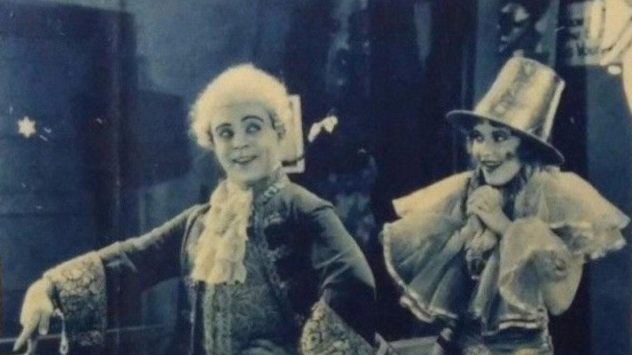 Duck Out 1927 movie scene