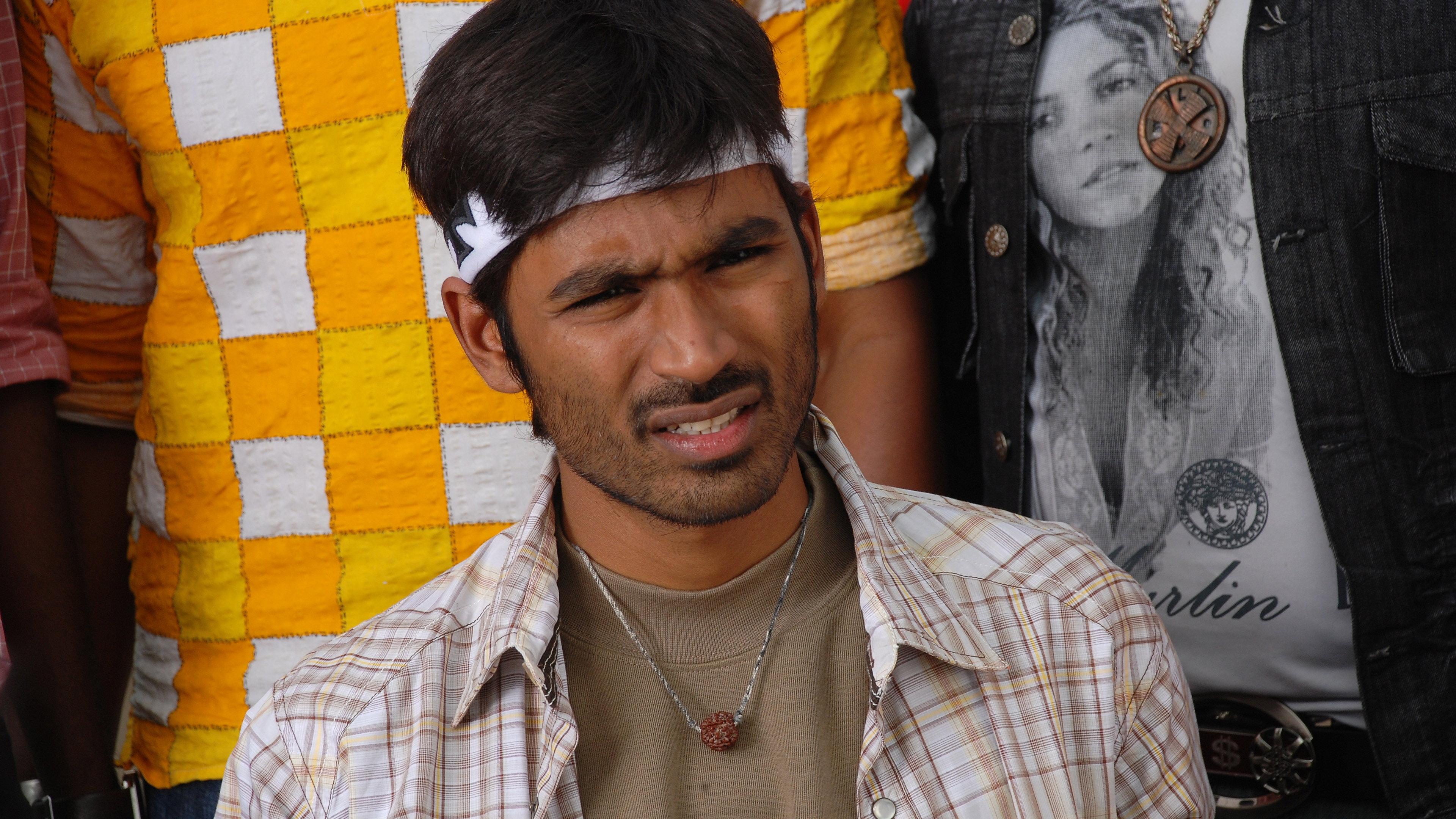 Mappillai 2011 movie scene
