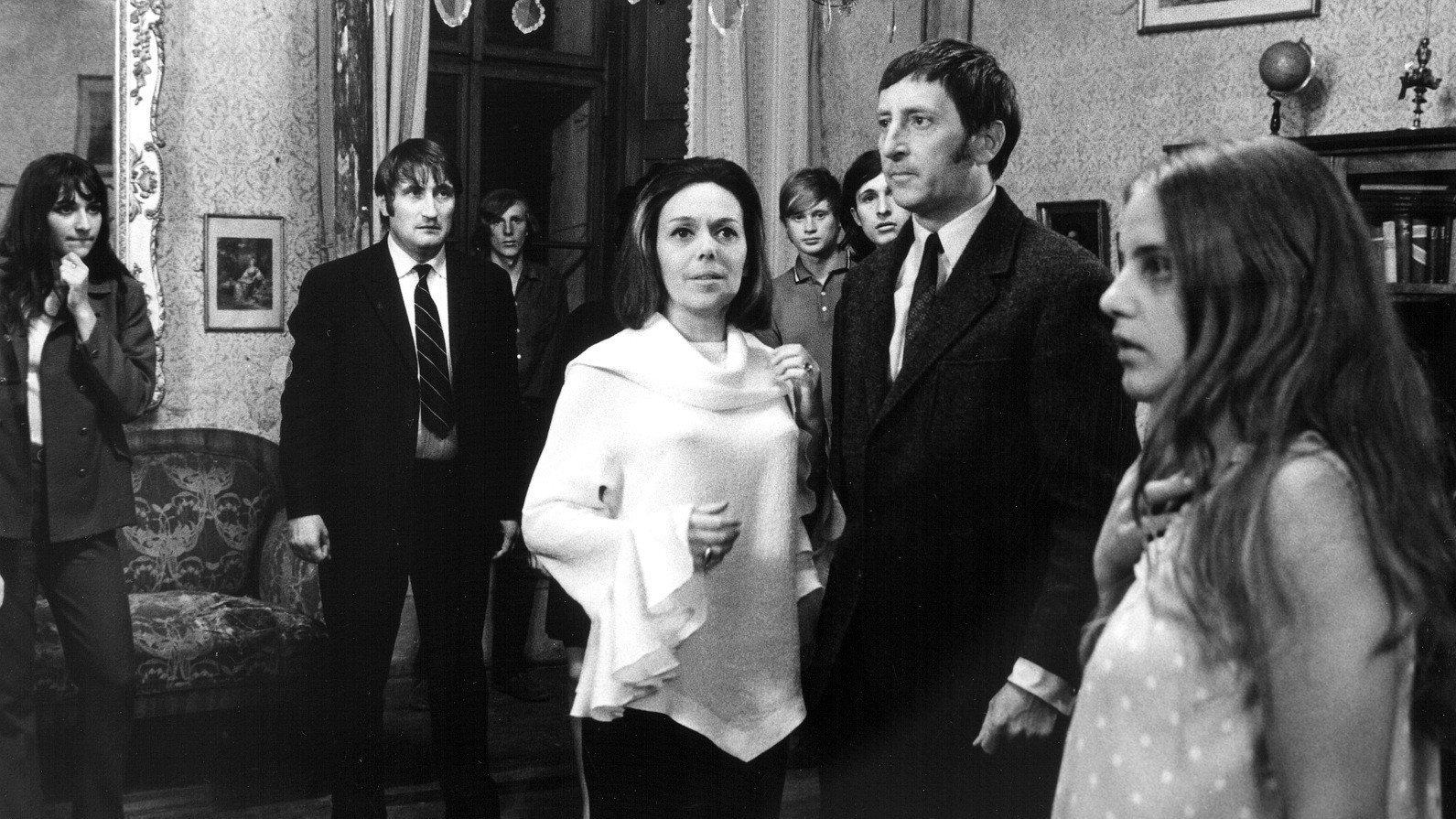 A Case for a Rookie Hangman 1970 movie scene