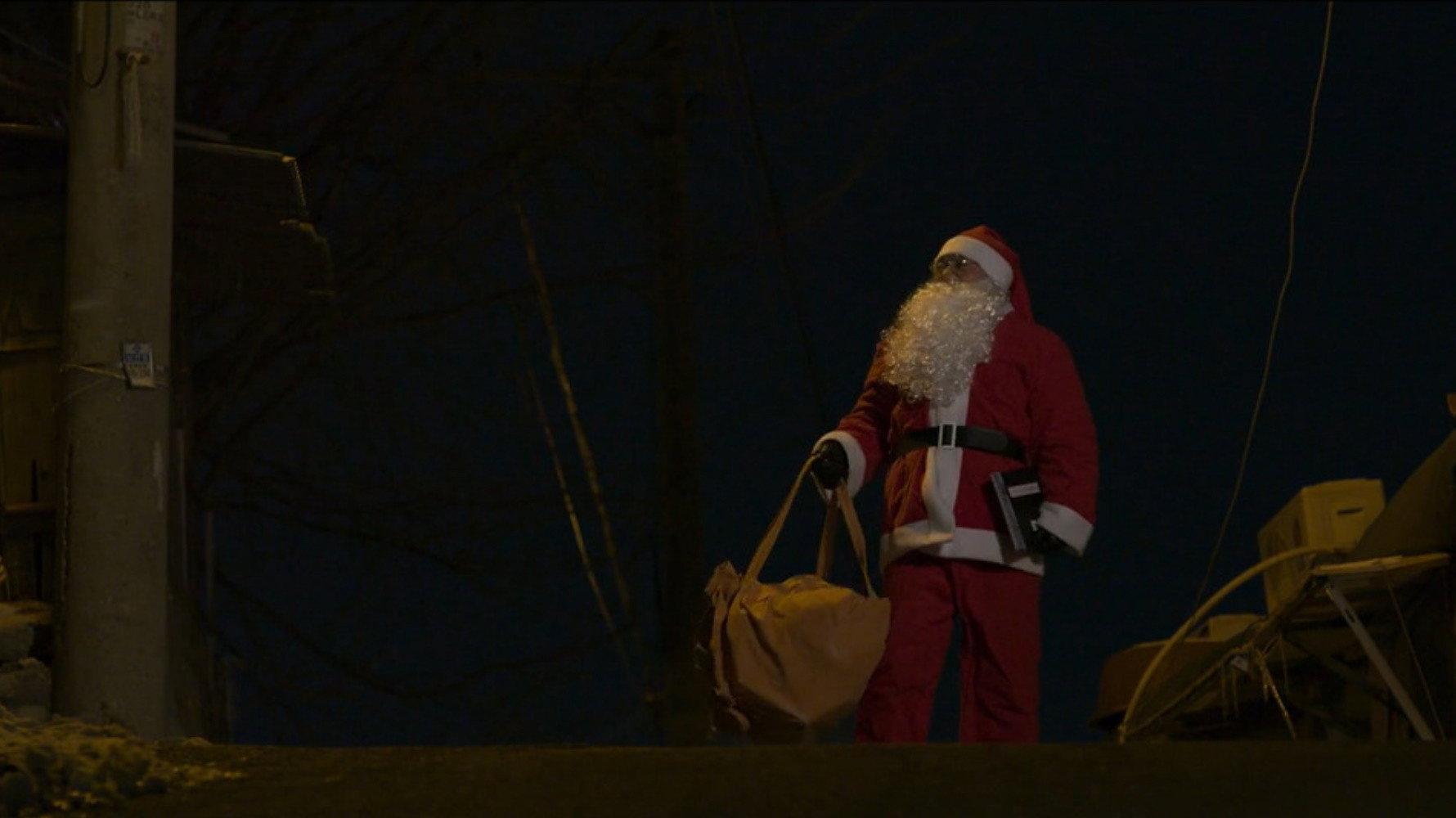 Santa Claus 2021 movie scene