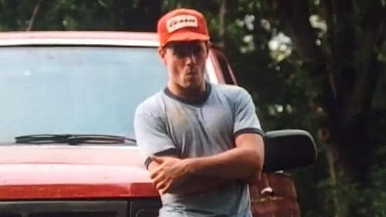 Alkali, Iowa 1995 movie scene