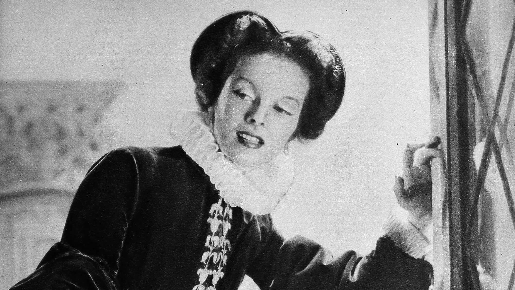 Mary of Scotland 1936 movie scene