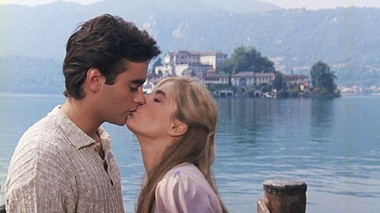 A Thorn in the Heart 1986 movie scene