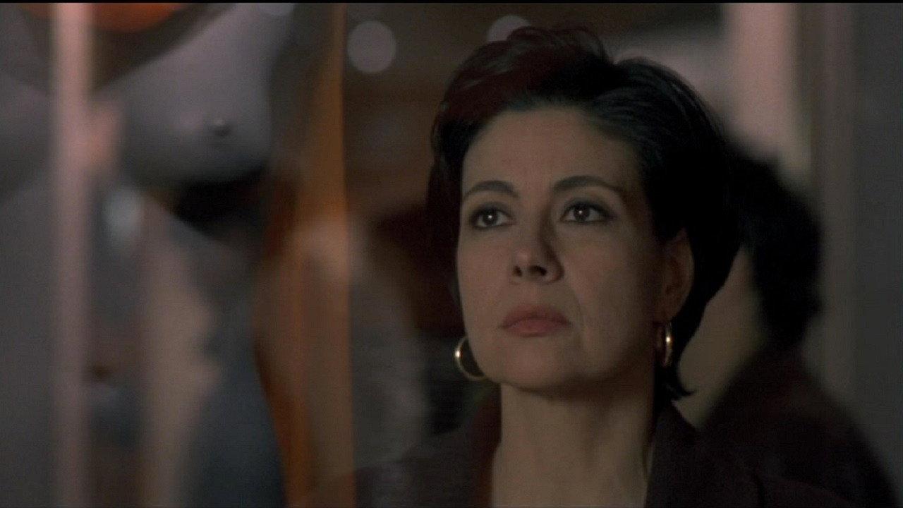 Le acrobate 1997 movie scene