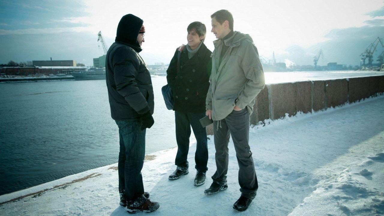 Decoy 2010 movie scene