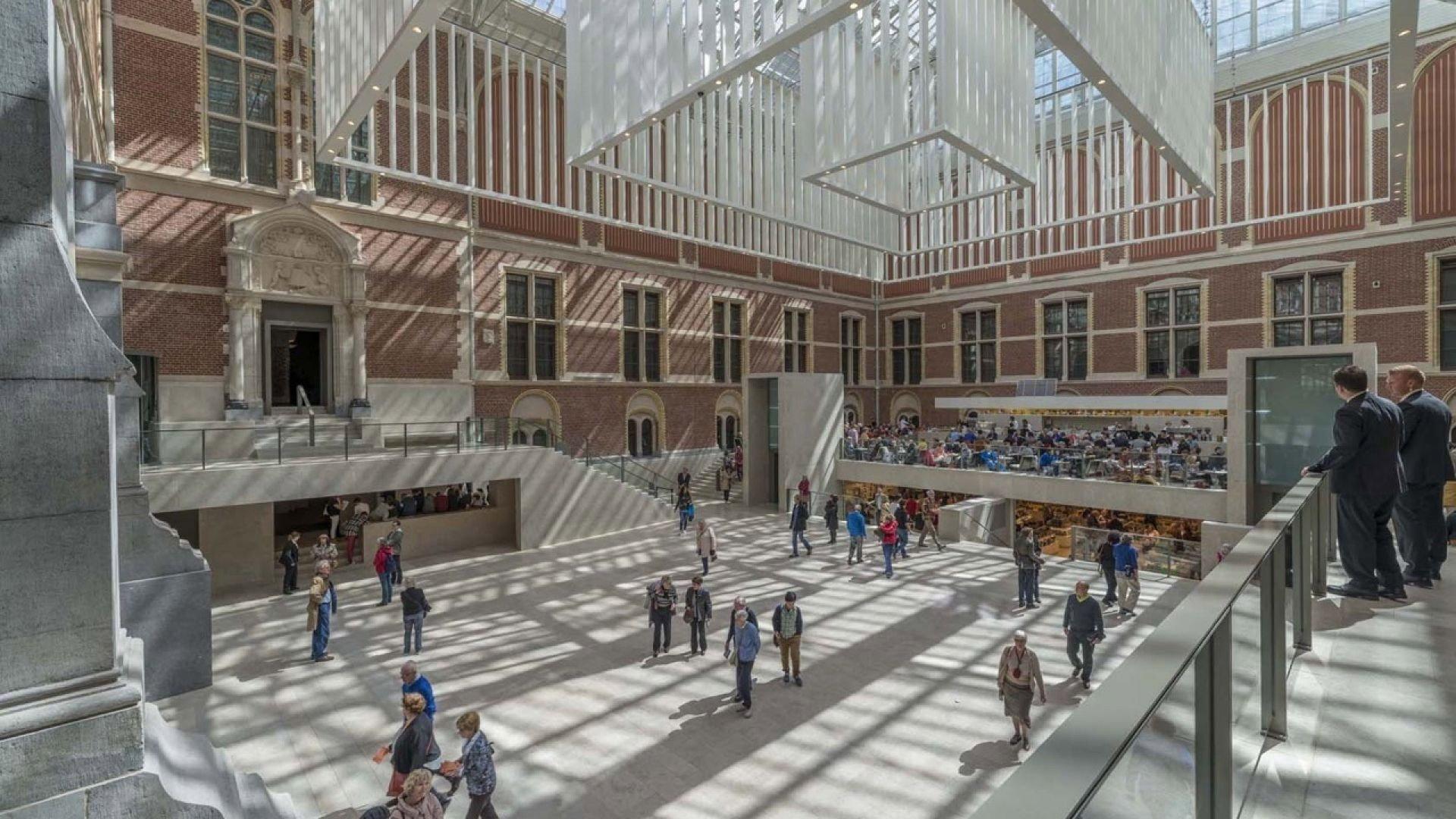 The New Rijksmuseum 2014 movie scene