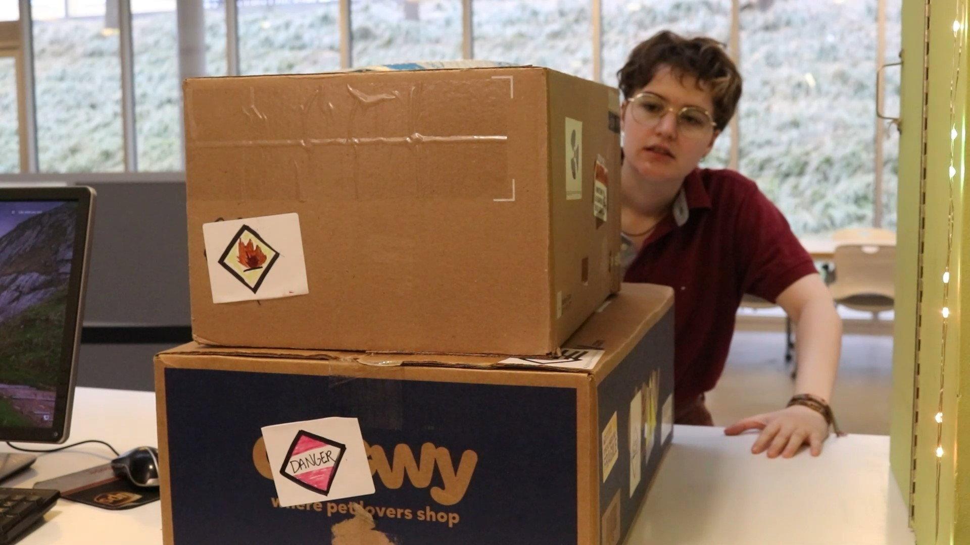 Unboxing 2022 movie scene