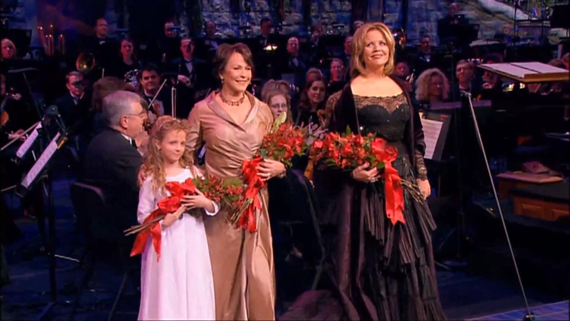 Christmas with the Mormon Tabernacle Choir and Orchestra at Temple Square featuring Renee Fleming and Claire Bloom 2006 movie scene