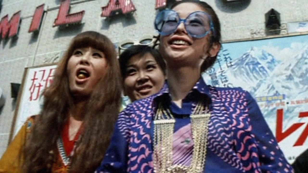 Delinquent Girl Boss: Blossoming Night Dreams 1970 movie scene