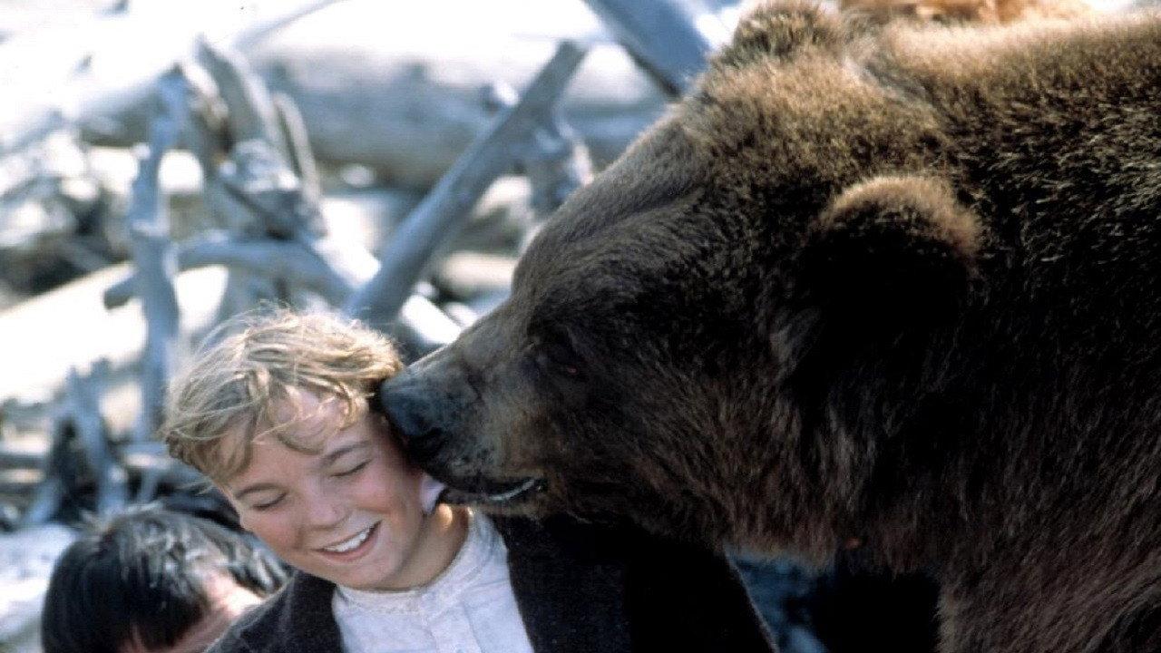 Grizzly Falls 1999 movie scene