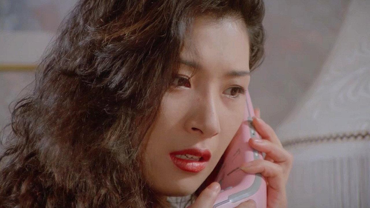 Rain, Woman and Eroticism 1994 movie scene