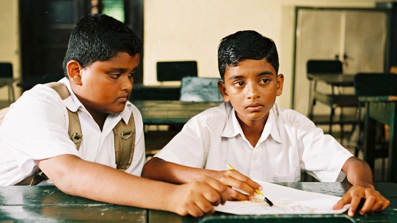 Siri Raja Siri 2008 movie scene