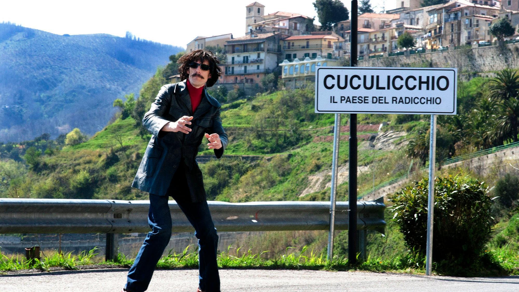 Fiabeschi torna a casa 2013 movie scene