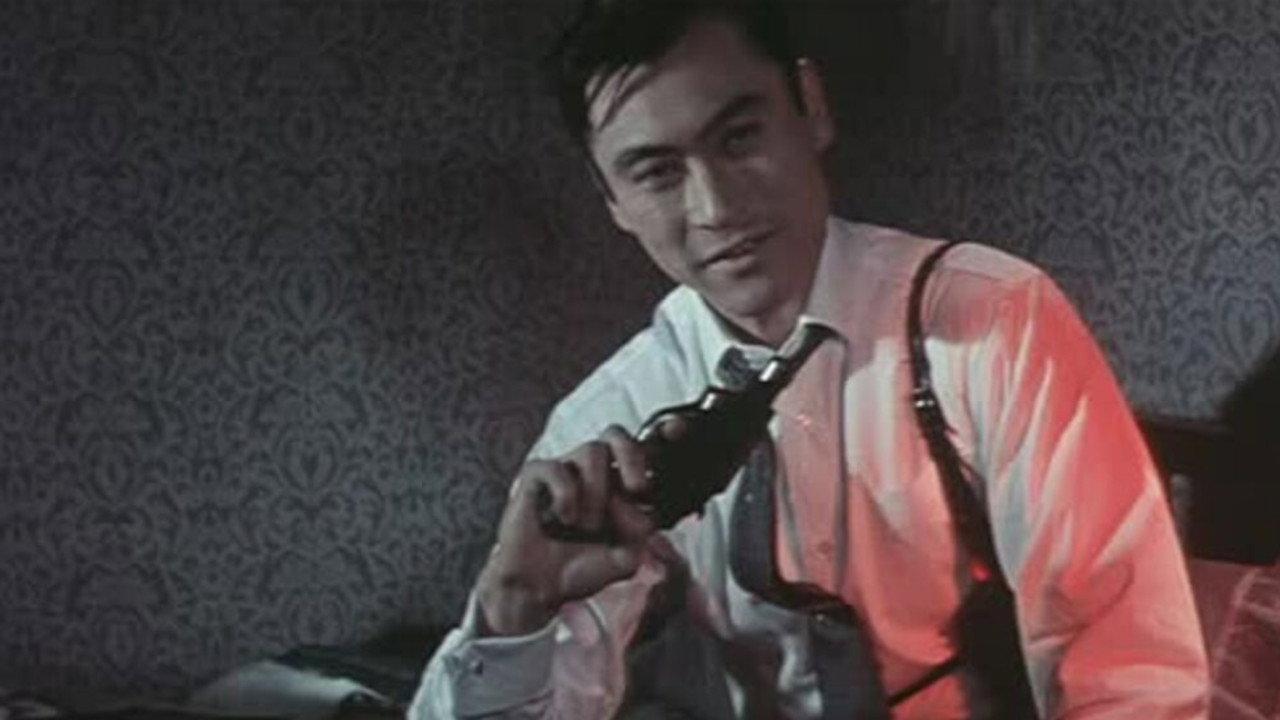 Yellow Line 1960 movie scene