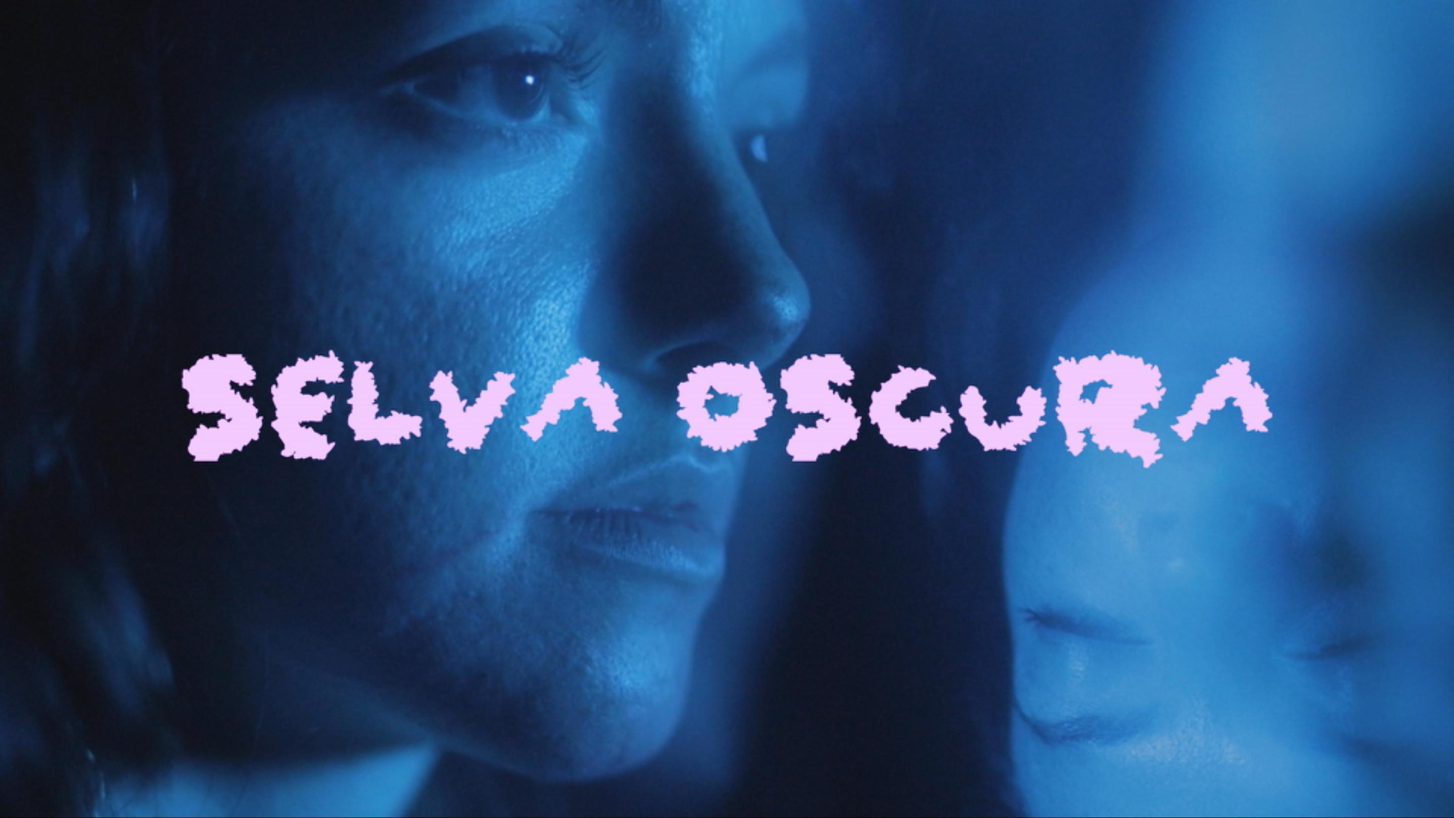 Selva Oscura 2021 movie scene