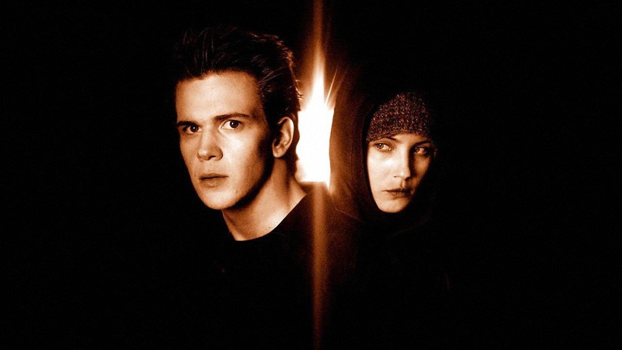 The Invisible 2002 movie scene