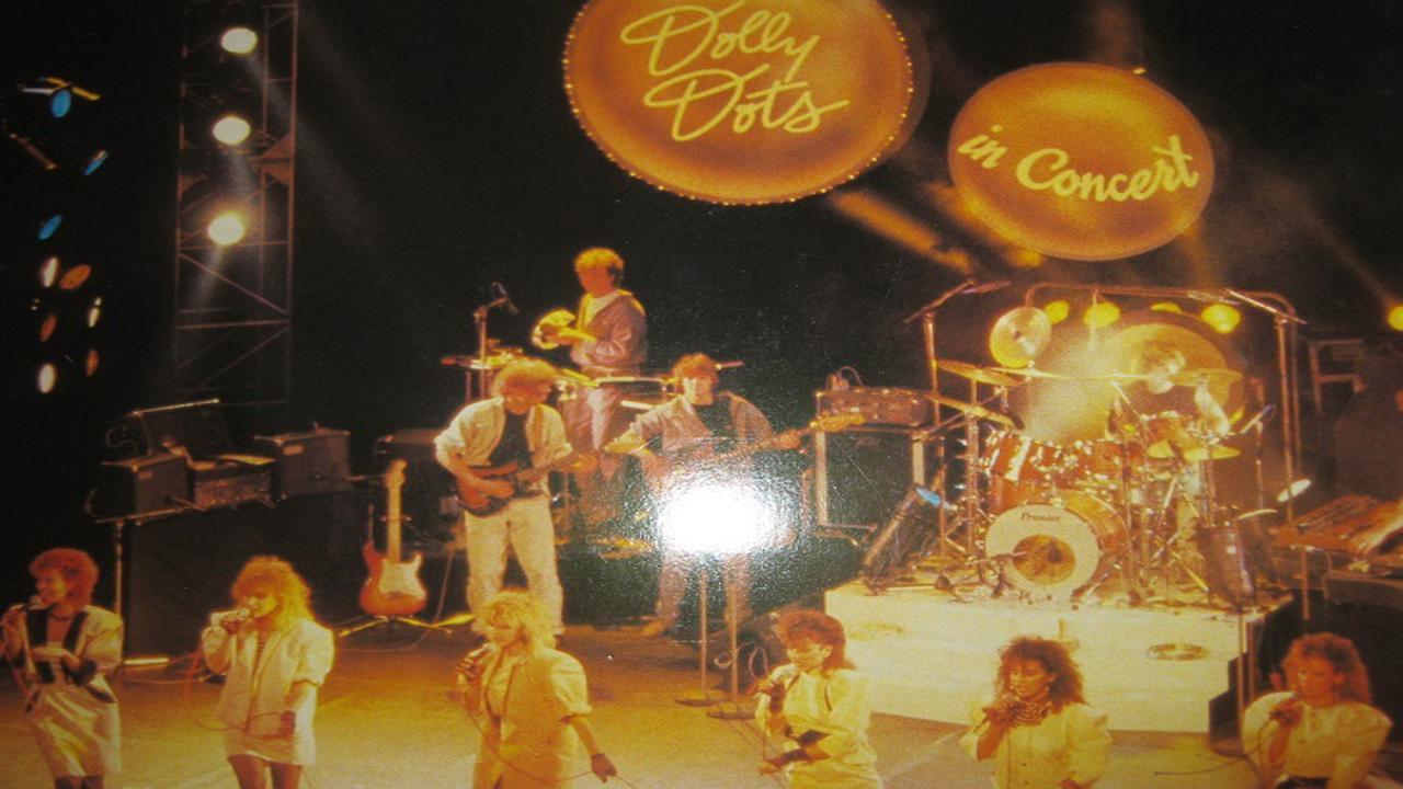 Dolly Dots - Live in Carre 2004 movie scene