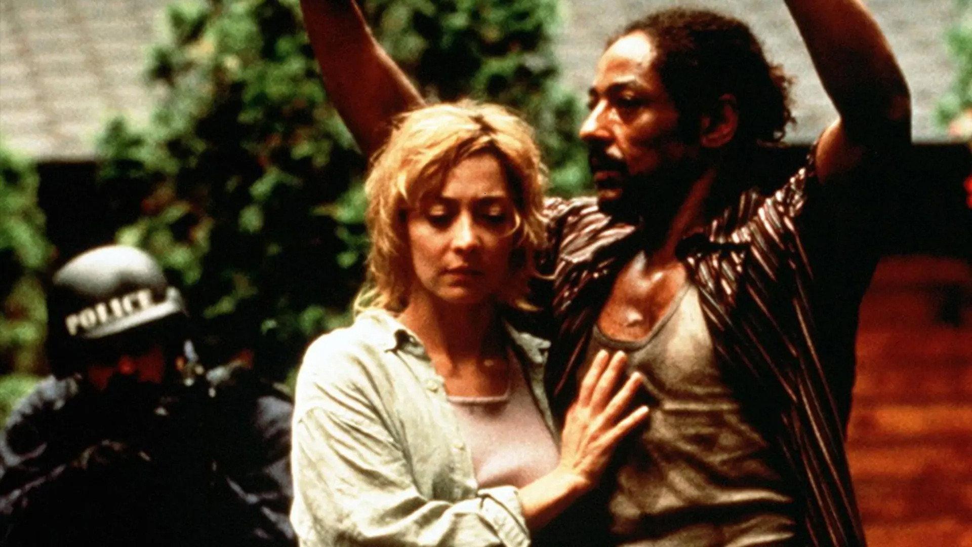 Five Desperate Hours 1997 movie scene