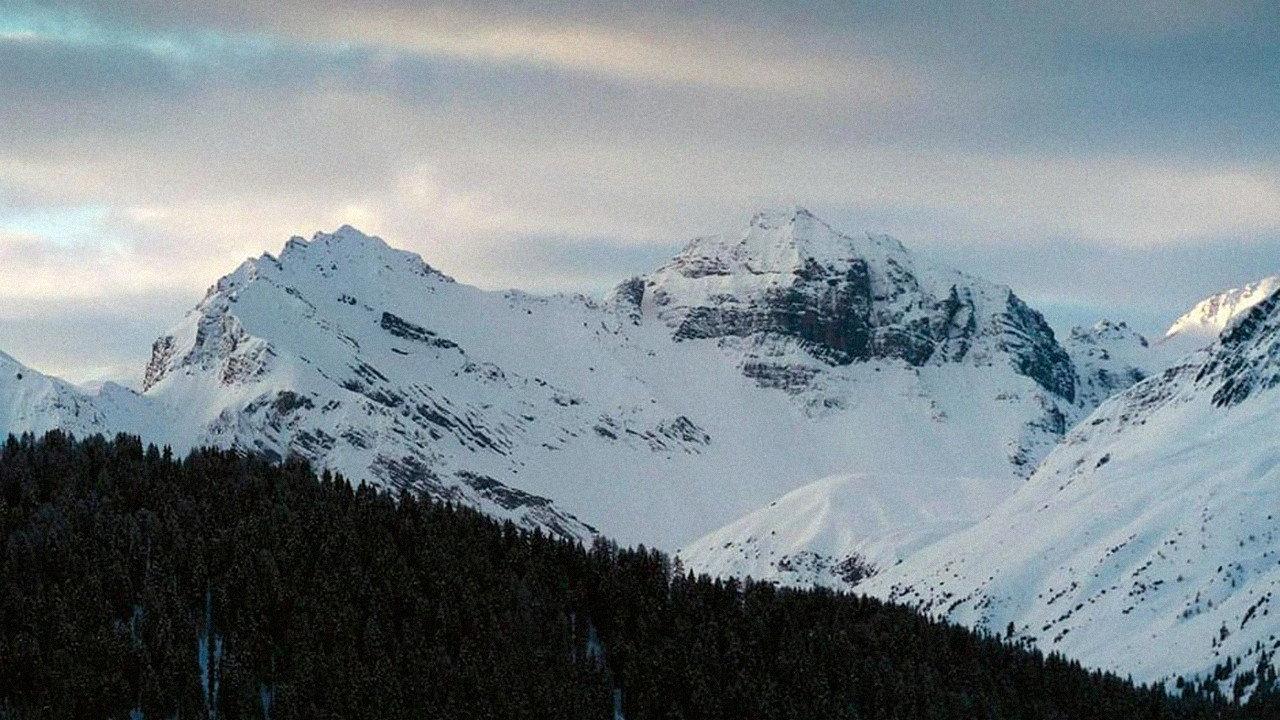 The Magic Mountain: Thomas Mann's Emblematic Novel 2024 movie scene