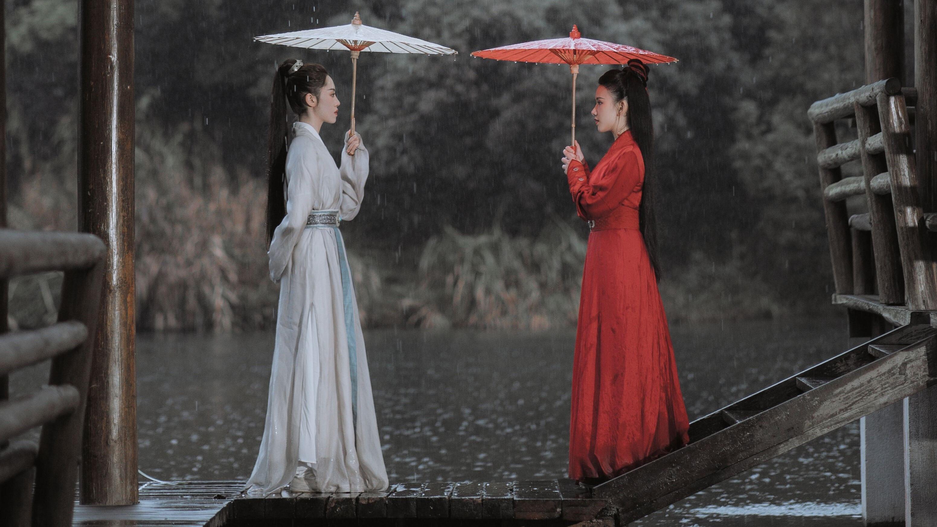 Red Devil and Heroine Su 2020 movie scene