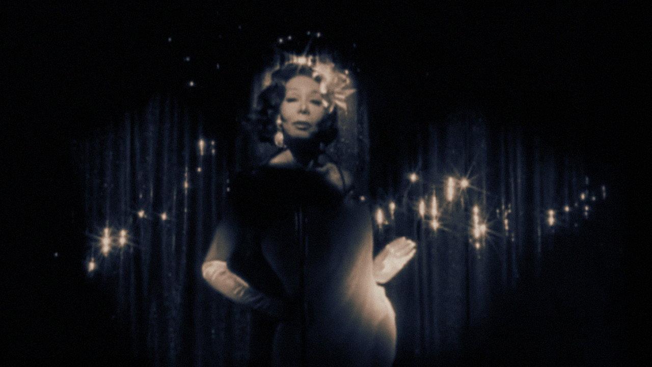 Mirror, Mirror 1996 movie scene