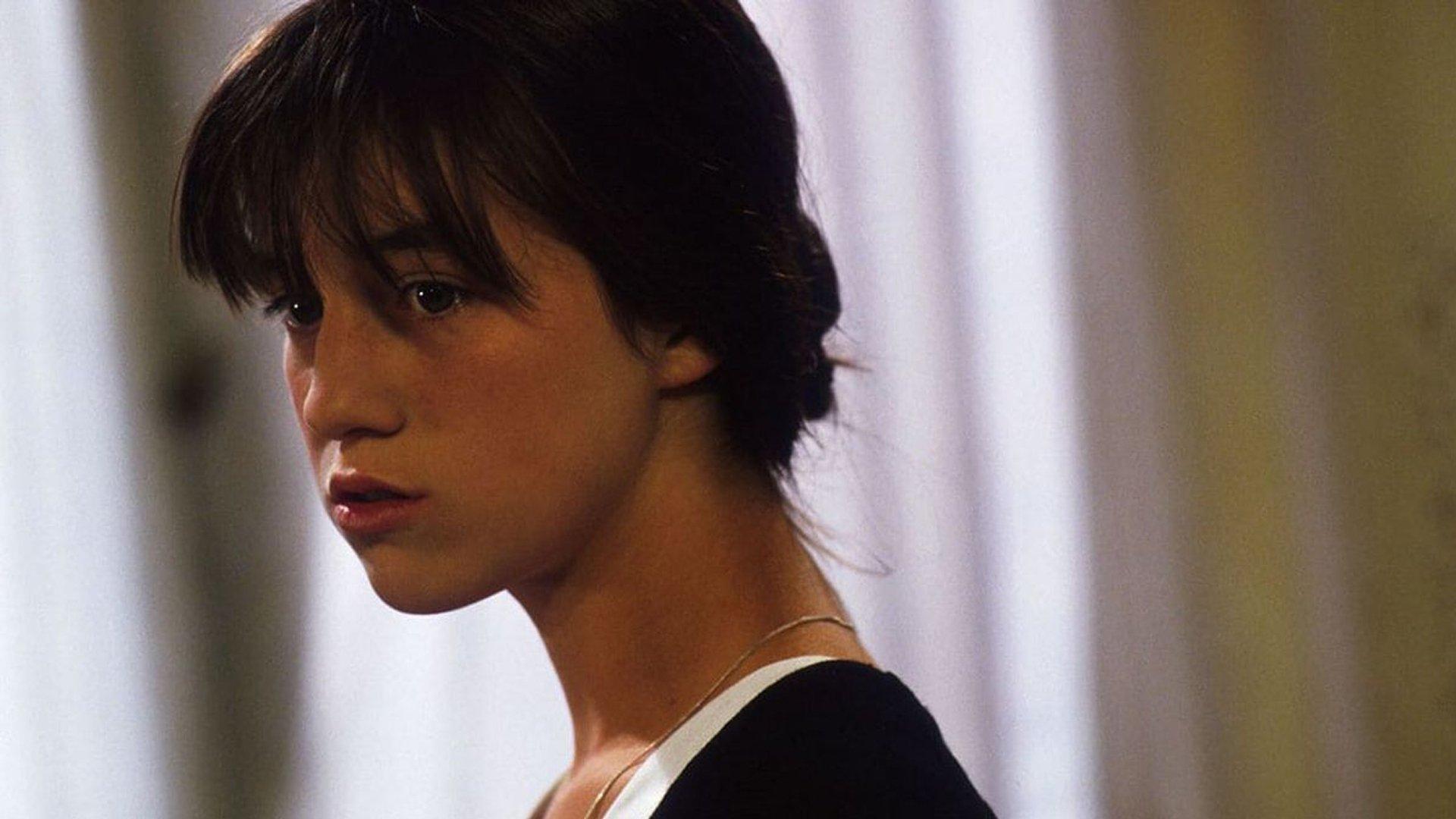 The Little Thief 1988 movie scene