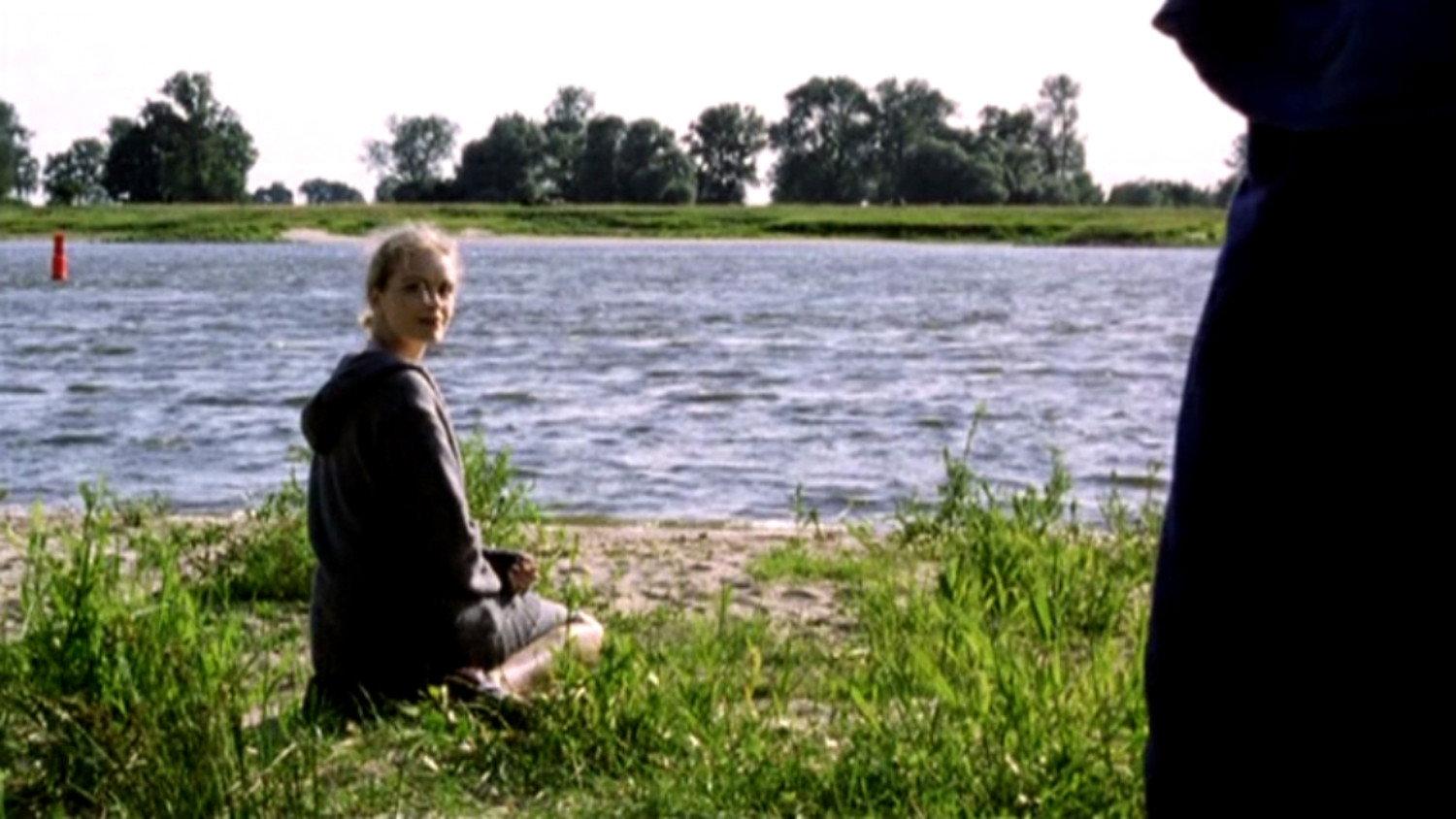 Something to Remind Me 2002 movie scene