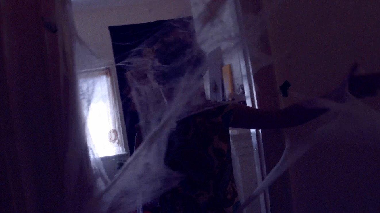 Along came a spider 2023 movie scene