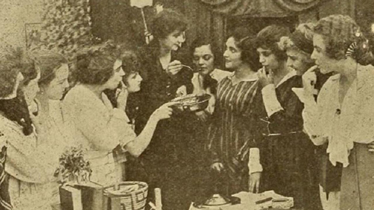 The Saintly Sinner 1917 movie scene