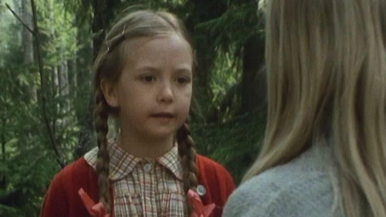 Eight Mirrors 1982 movie scene