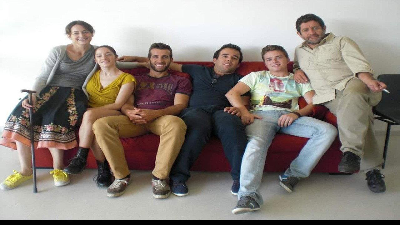 La rueda 2013 movie scene
