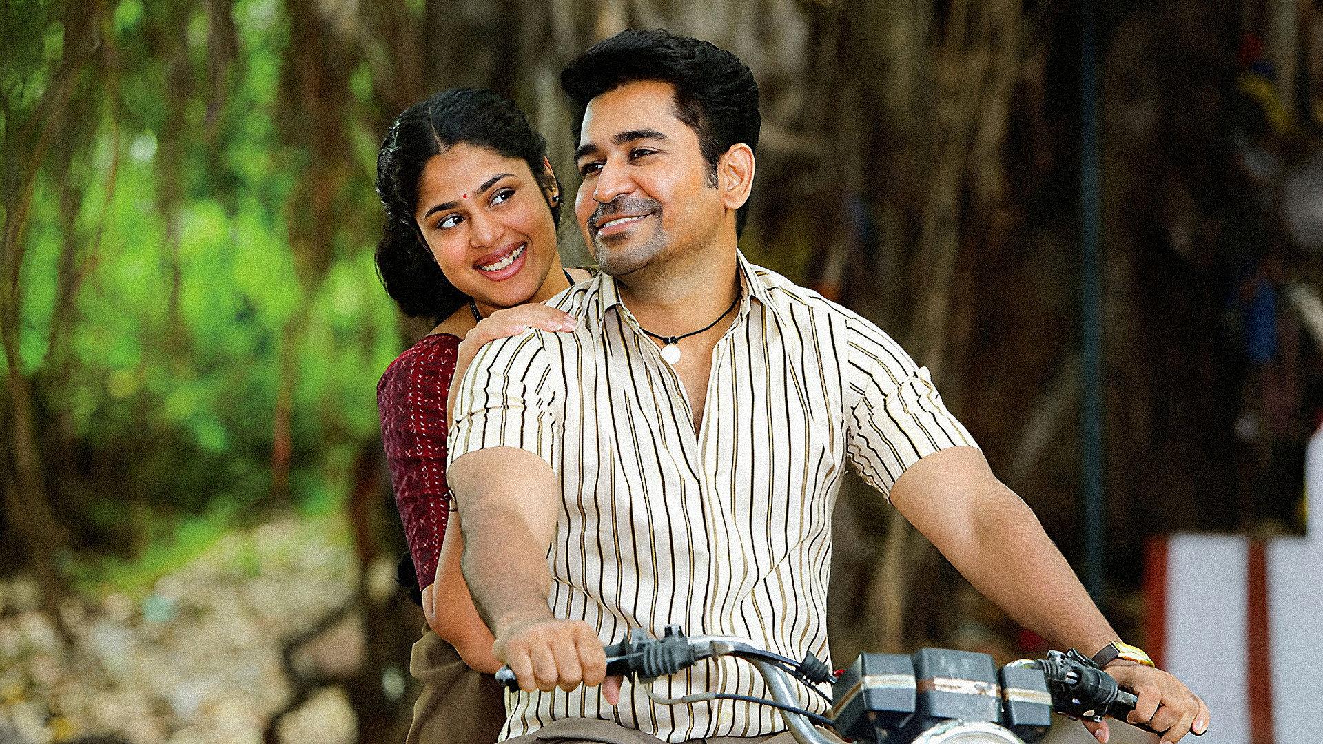 Valli Mayil  movie scene