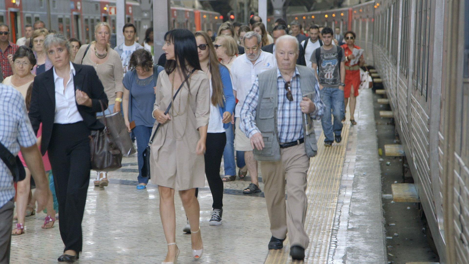 Show Me Lisbon 2015 movie scene