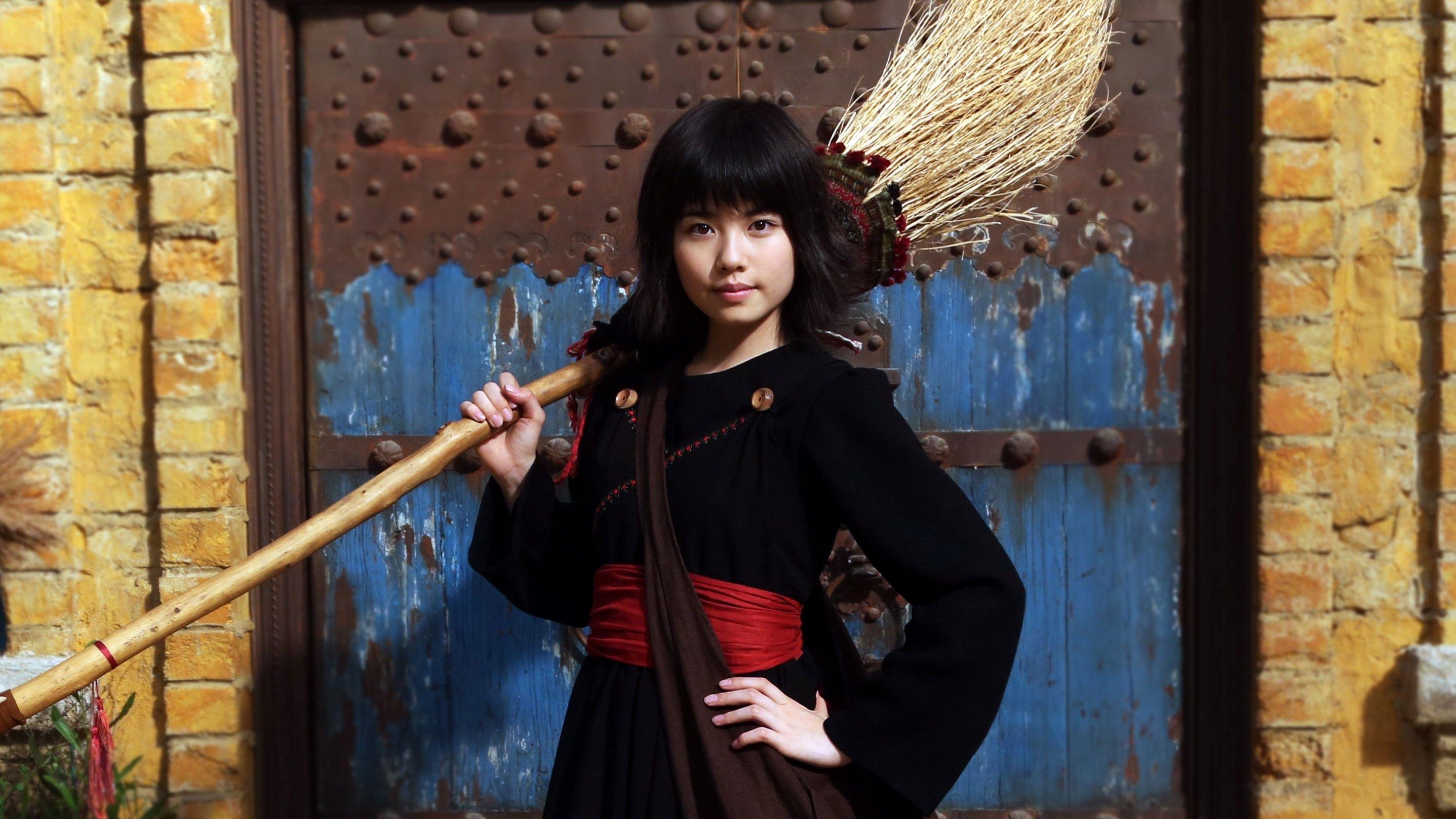 Kiki's Delivery Service 2014 movie scene