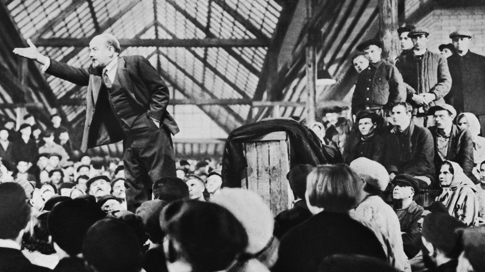 Lenin in October 1937 movie scene