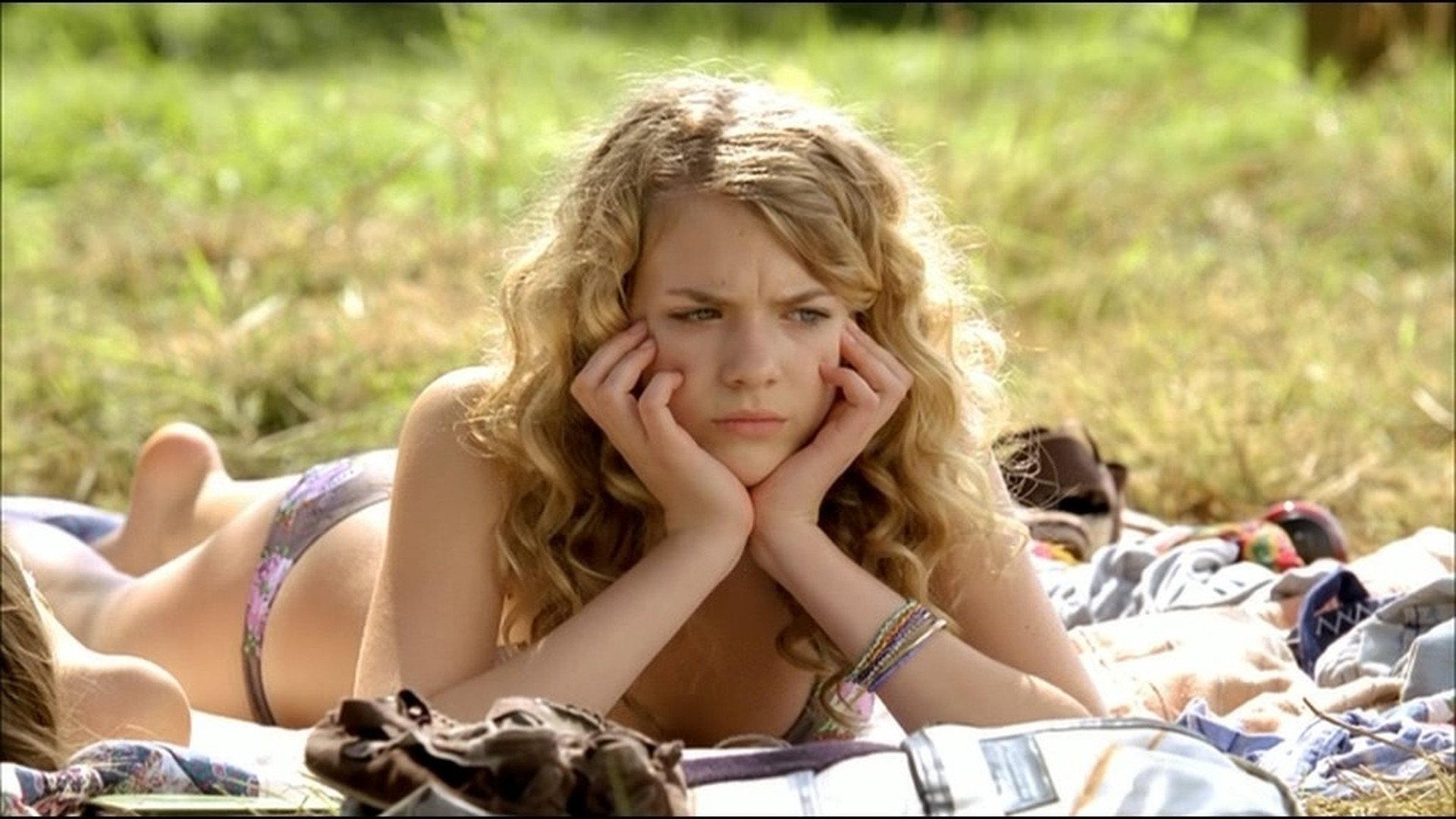 Wild Chicks in Love 2007 movie scene