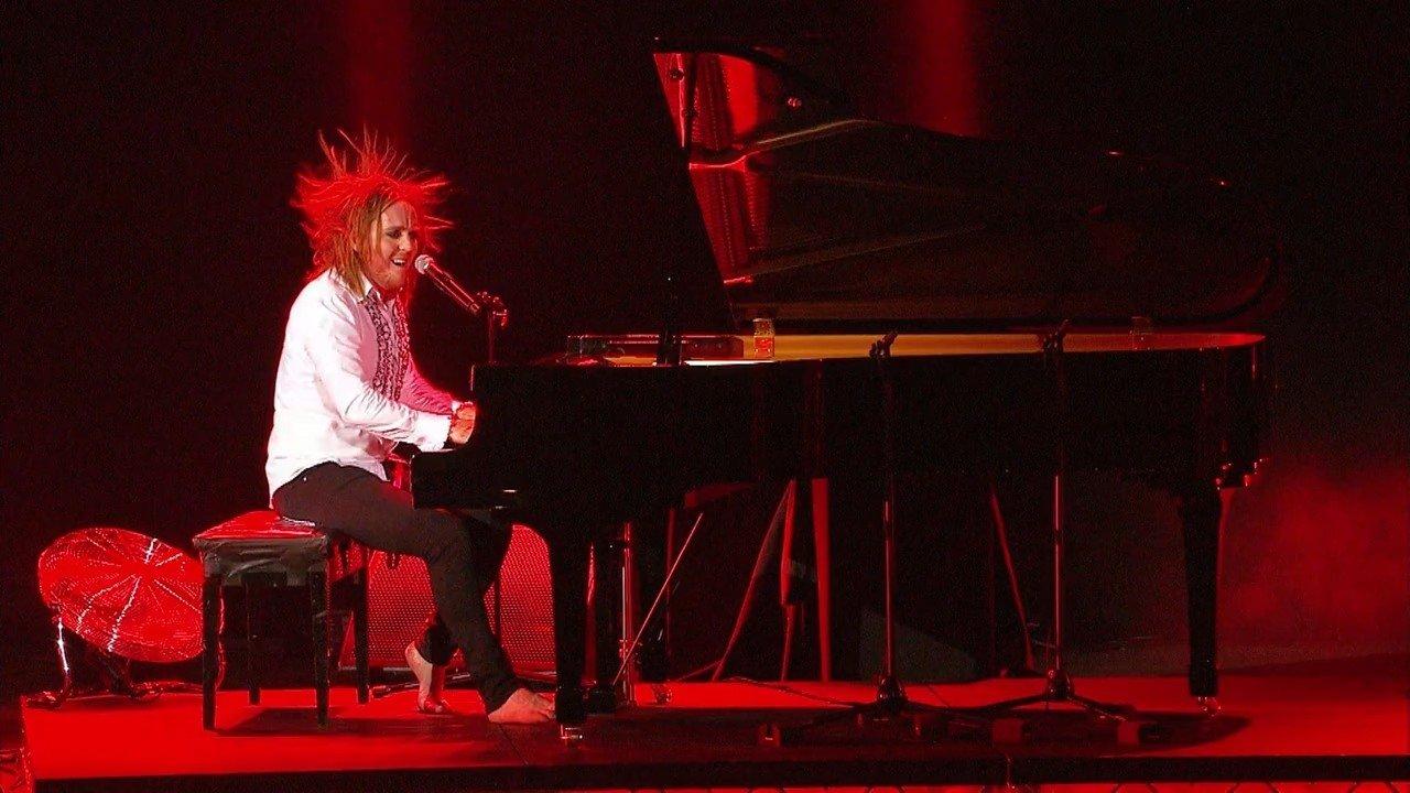 Tim Minchin, Live: Ready For This? 2010 movie scene