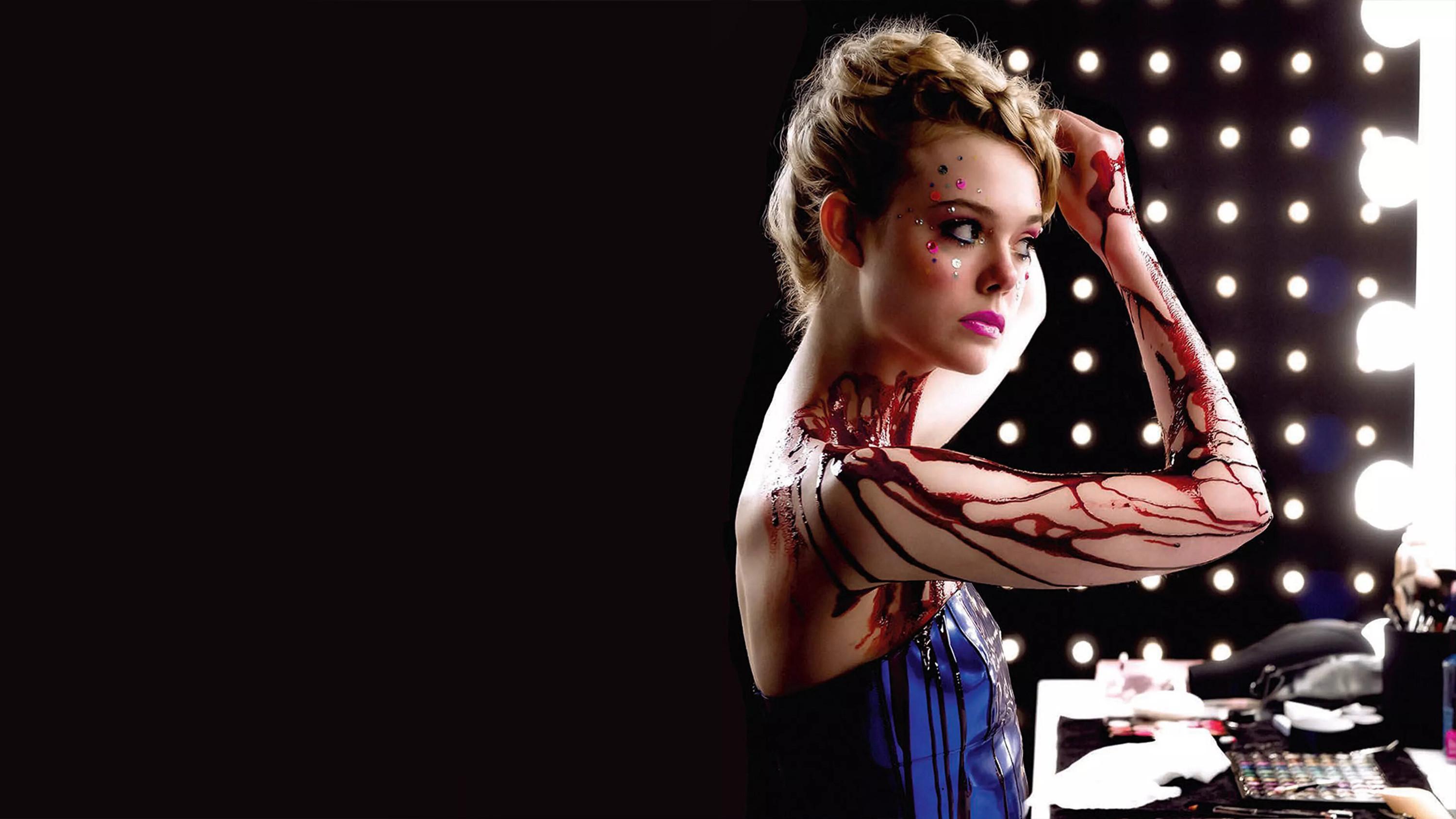 The Neon Demon 2016 movie scene