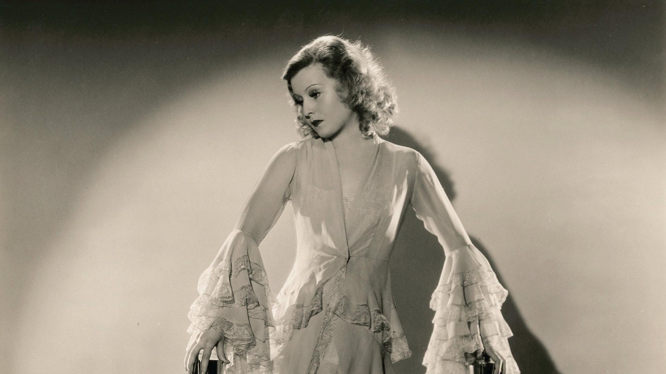 My Lips Betray 1933 movie scene
