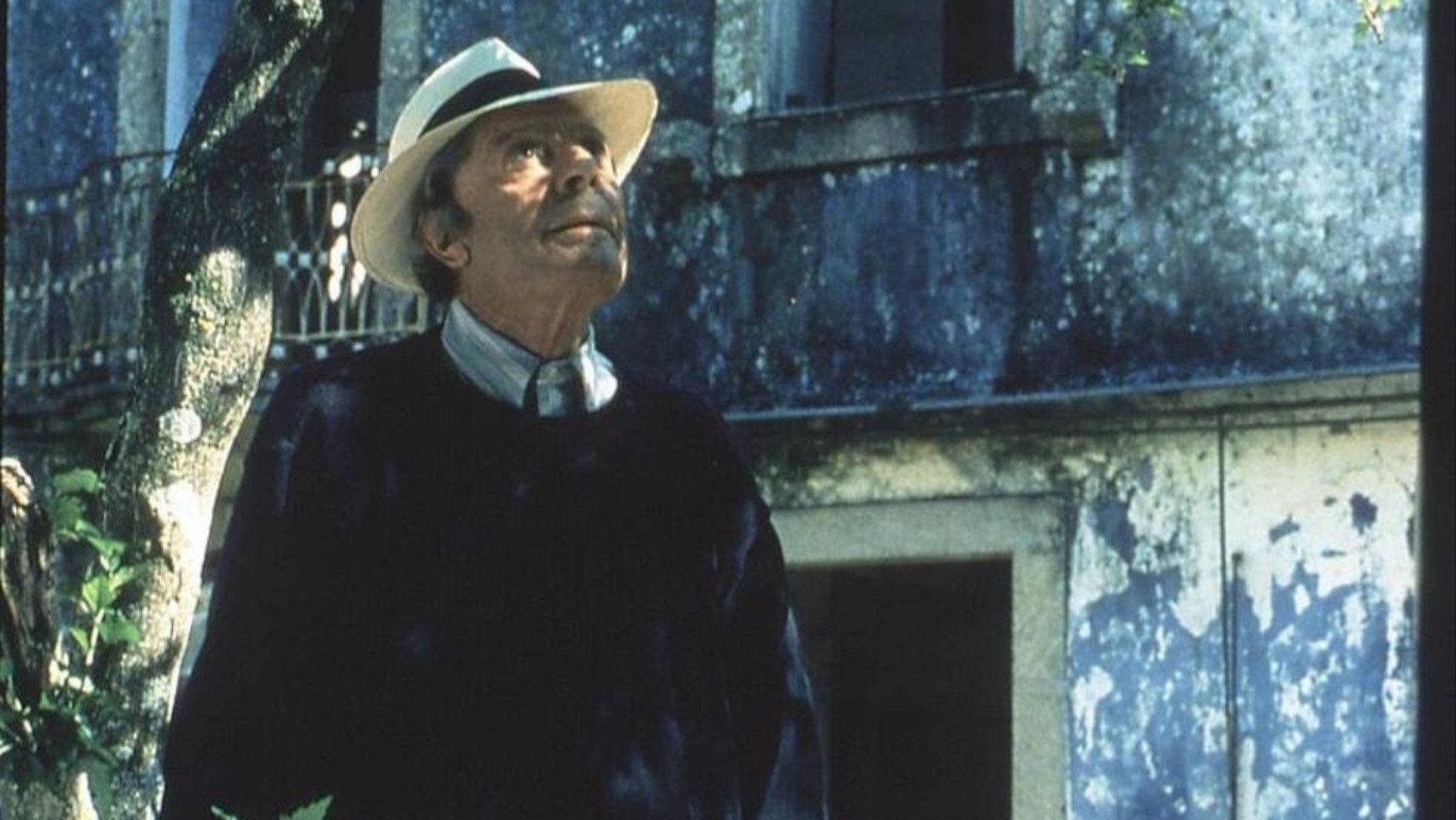 Voyage to the Beginning of the World 1997 movie scene
