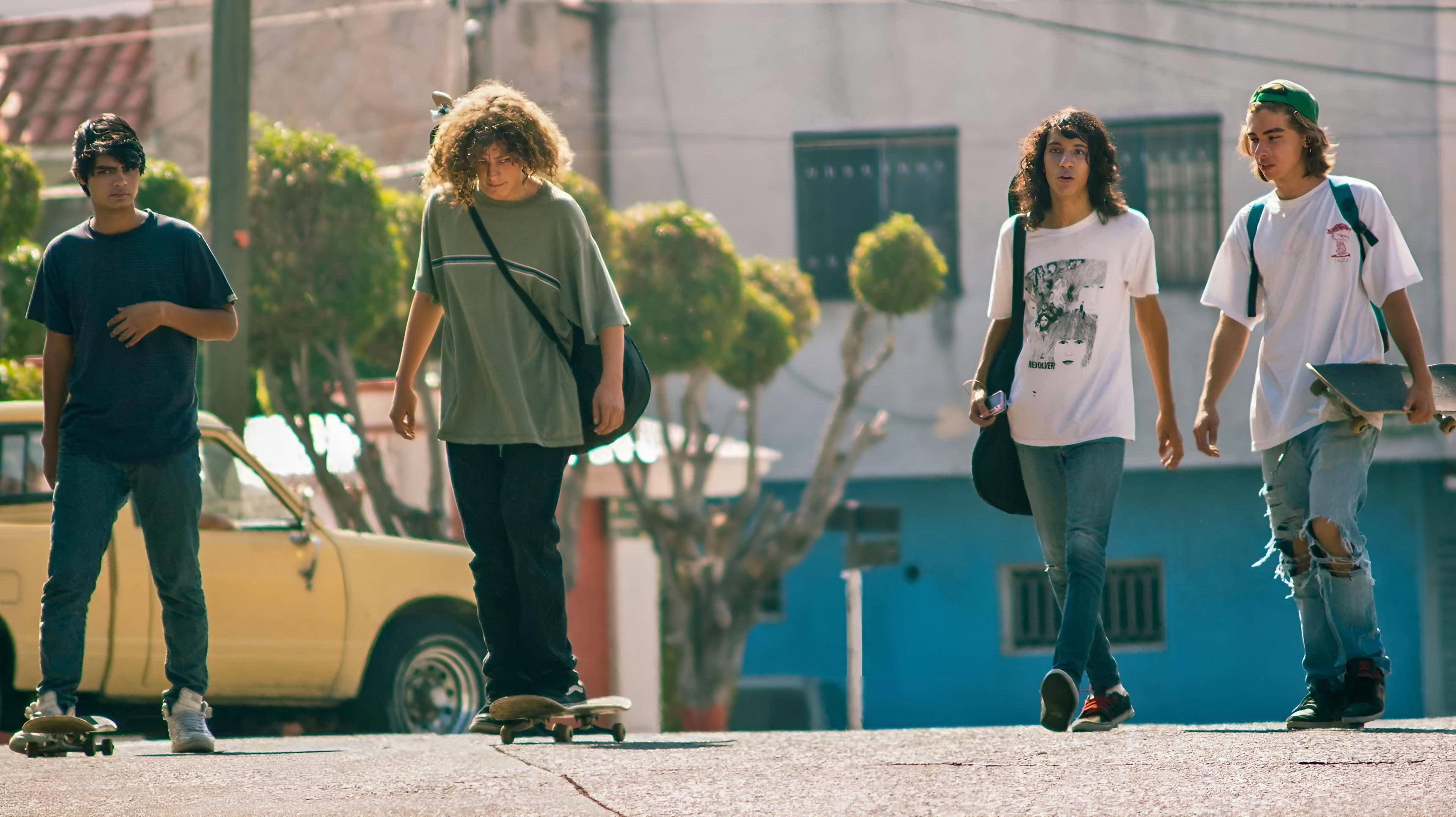 We Are Mari Pepa 2013 movie scene