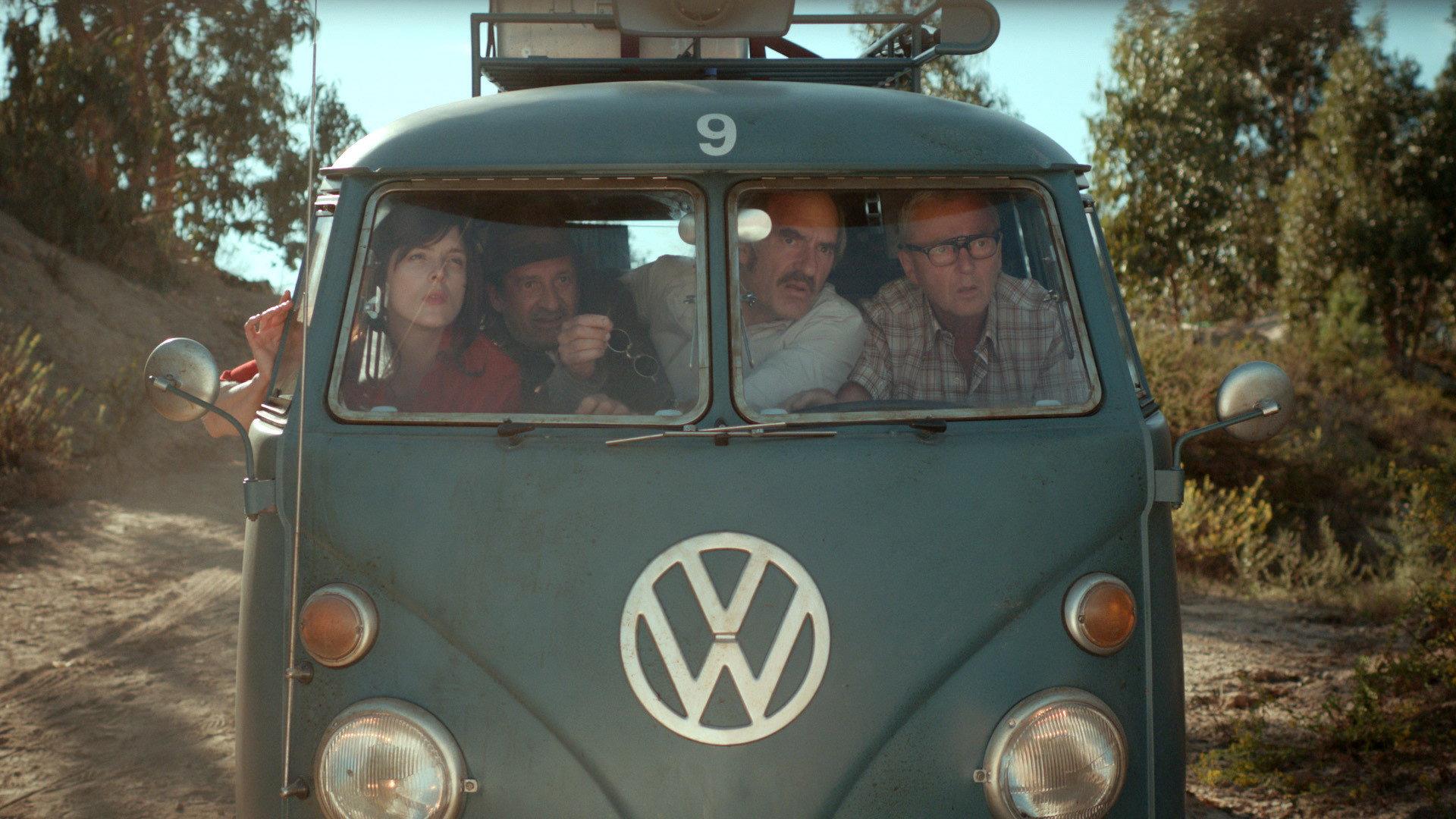 Longwave 2013 movie scene