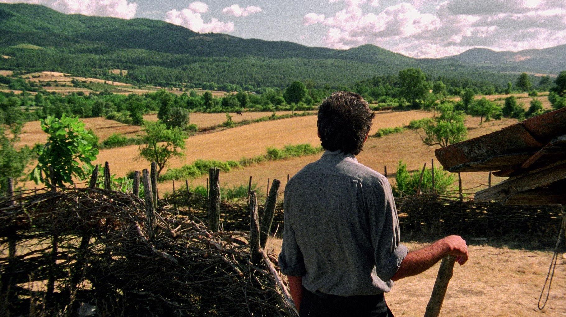 Clouds of May 1999 movie scene