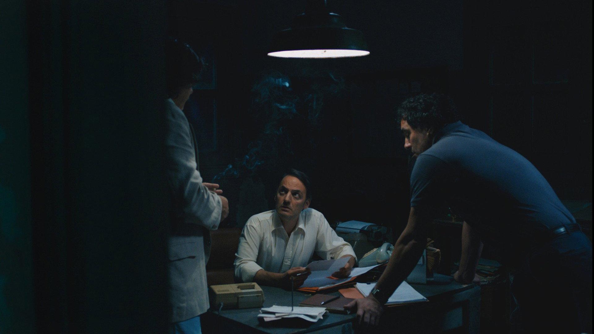 Azor 2021 movie scene